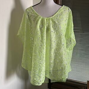 Victoria's Secret | Neon Green Lace cover up Size XS